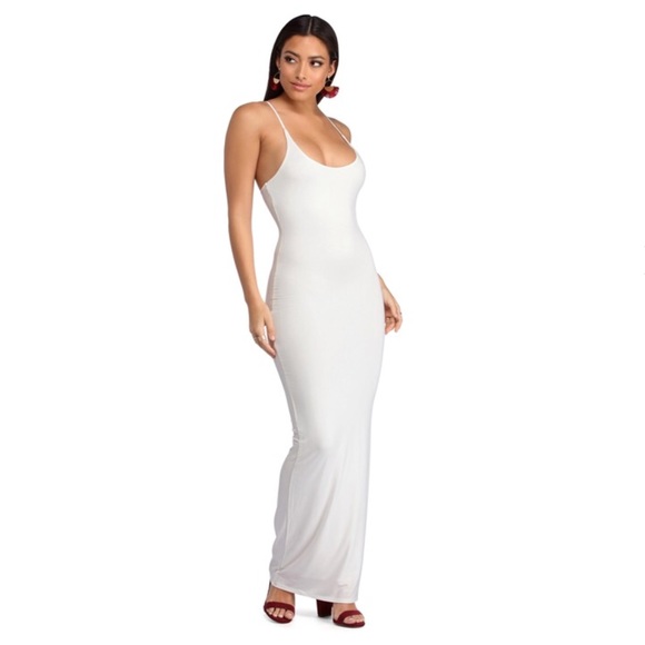 Windsor Dresses & Skirts - White maxi